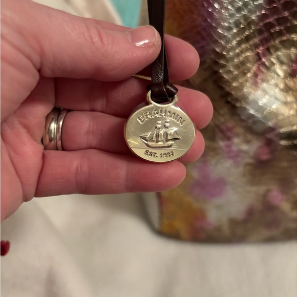 LIMITED BRAHMIN!!Brand new, one of a kind, limited Brahmin Bag! Never been used. - Picture 4 of 9